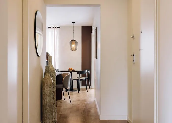 Apartment Nyiri - 2 Bedrooms In Principe Real